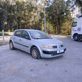 RENAULT - MEGANE