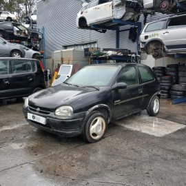 OPEL - CORSA B