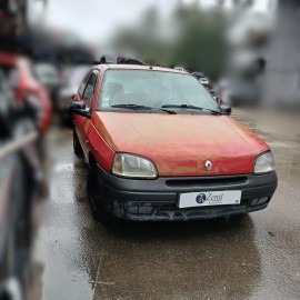 RENAULT - CLIO 1