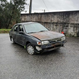 NISSAN - SUNNY