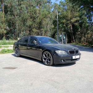 BMW - Serie 7 E65