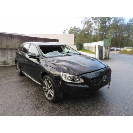 VOLVO - V60