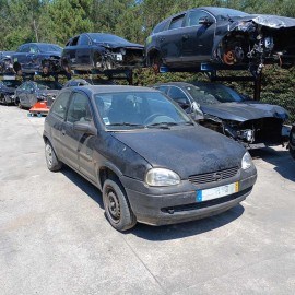 OPEL - CORSA B