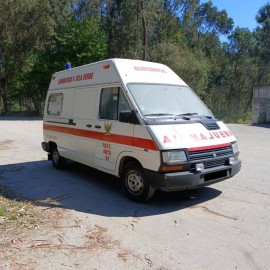 RENAULT - TRAFIC
