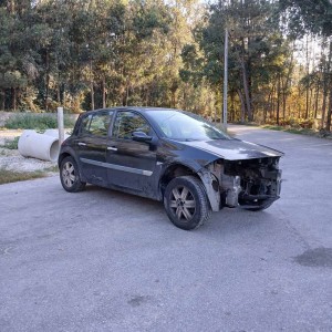 RENAULT - MEGANE