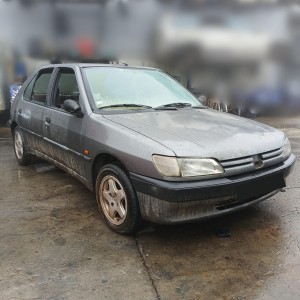 PEUGEOT - 306