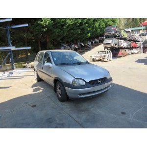 OPEL - CORSA B