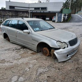 MERCEDES BENZ - C 270 CDI